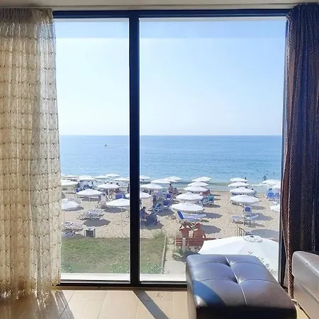 Amara Sea View Апартамент