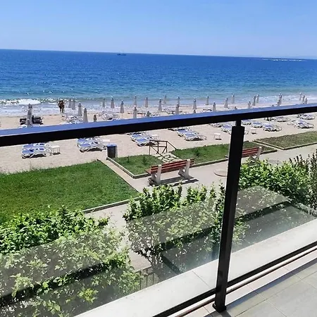 Amara Sea View Апартамент *