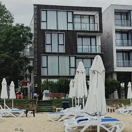 Апартамент Amara Sea View